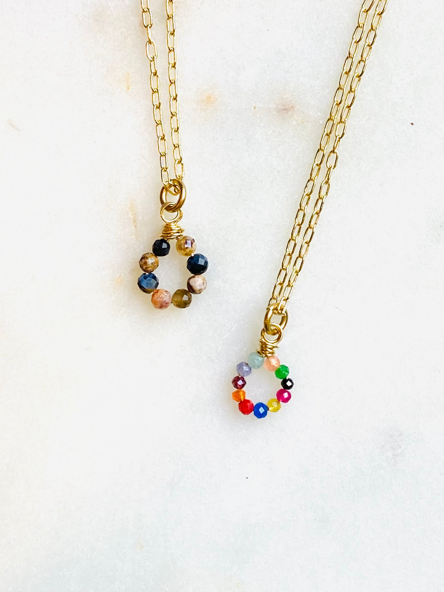 Short Circle Stones Necklace